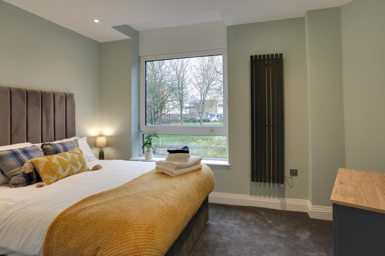 New London Life Executive Apartments Chelmsford Bagian luar foto