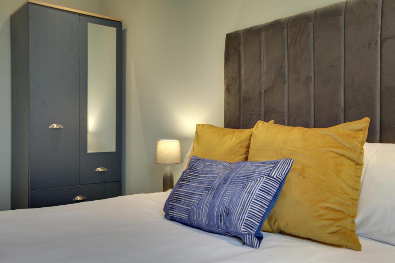 New London Life Executive Apartments Chelmsford Bagian luar foto