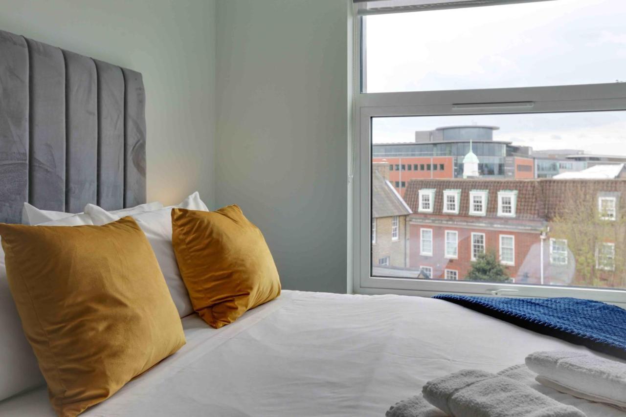 New London Life Executive Apartments Chelmsford Bagian luar foto