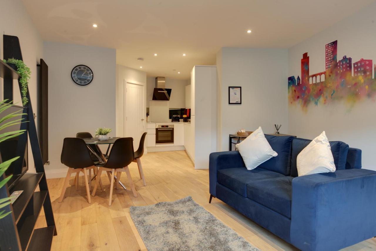 New London Life Executive Apartments Chelmsford Bagian luar foto