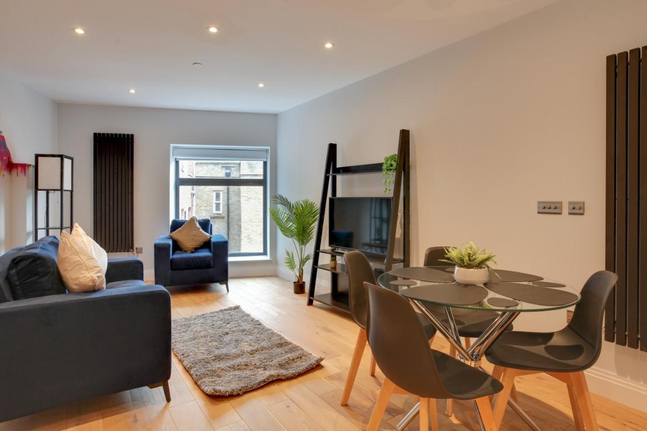 New London Life Executive Apartments Chelmsford Bagian luar foto