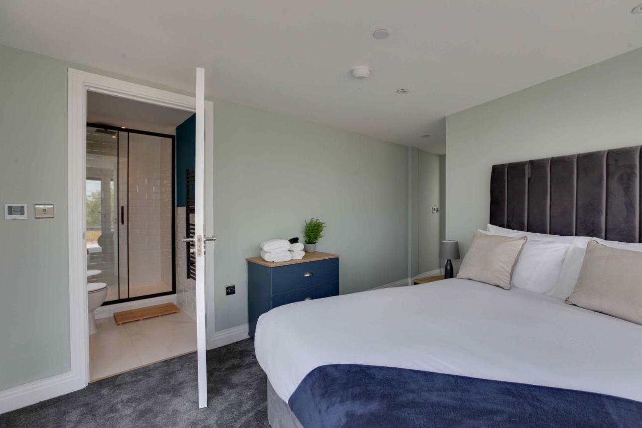 New London Life Executive Apartments Chelmsford Bagian luar foto