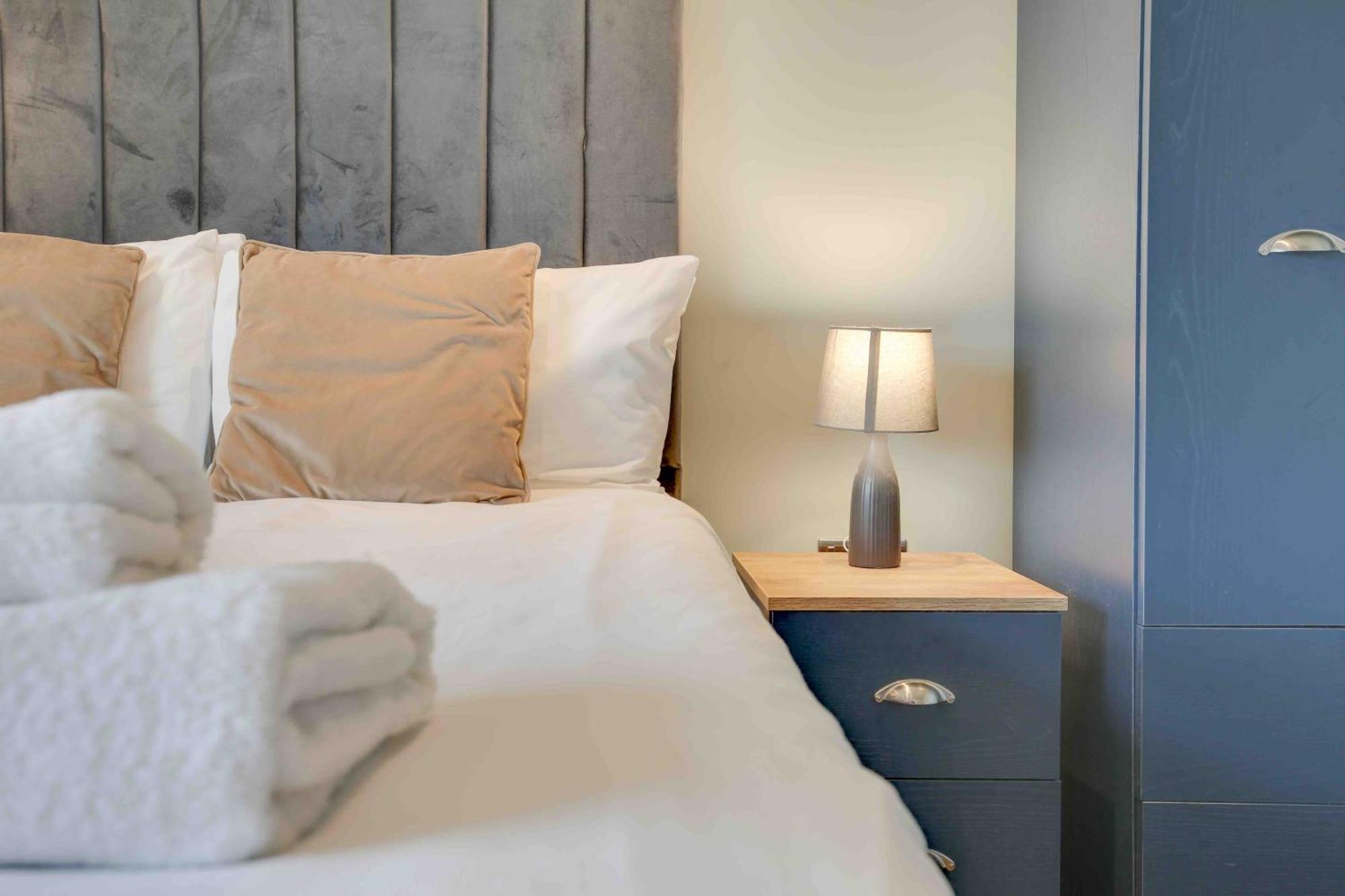 New London Life Executive Apartments Chelmsford Bagian luar foto